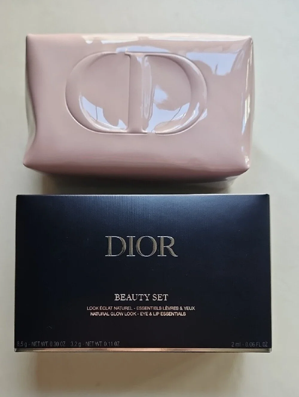 Dior sleek pouch